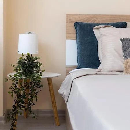 Apartamento Cozy Next To Aliosha