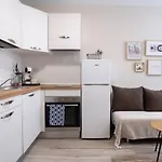 아파트 Cozy Next To Aliosha - Boho In The Heart Of